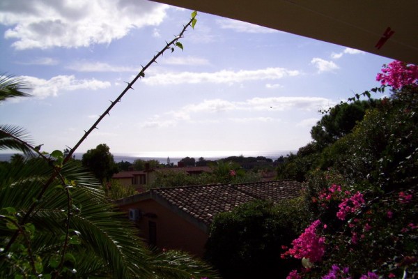 Blick auf das Meer vom Balkon der Ferienwohnung Mimose an der Costa Rei, Sardinien